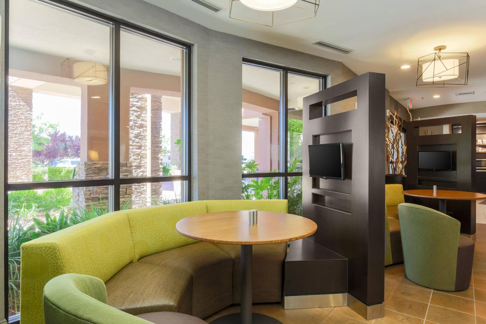 Courtyard By Marriott Roseville Galleria Mall/Creekside Ridge Drive Exterior foto